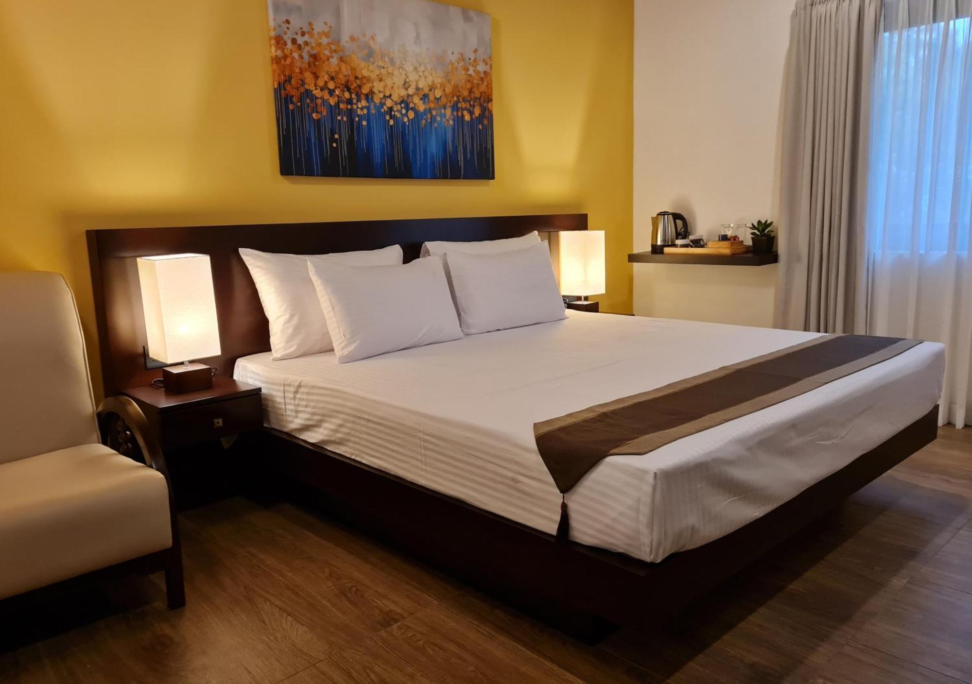 City Oasis 66 Негомбо Екстериор снимка
